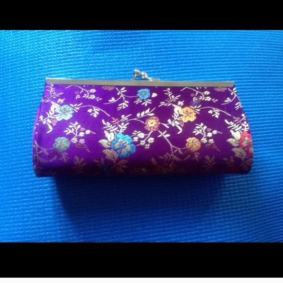 CINDY WOMEN’S DRESS💕PROM/GRADUATION💕SIZE XS💕MATCHING PURSE💕SOLD SEPERATELY💕 - Picture 8 of 8